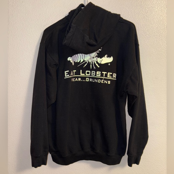 Grundens Eat Crab Eat Lobster Hoodie Size Small - Picture 2 of 7